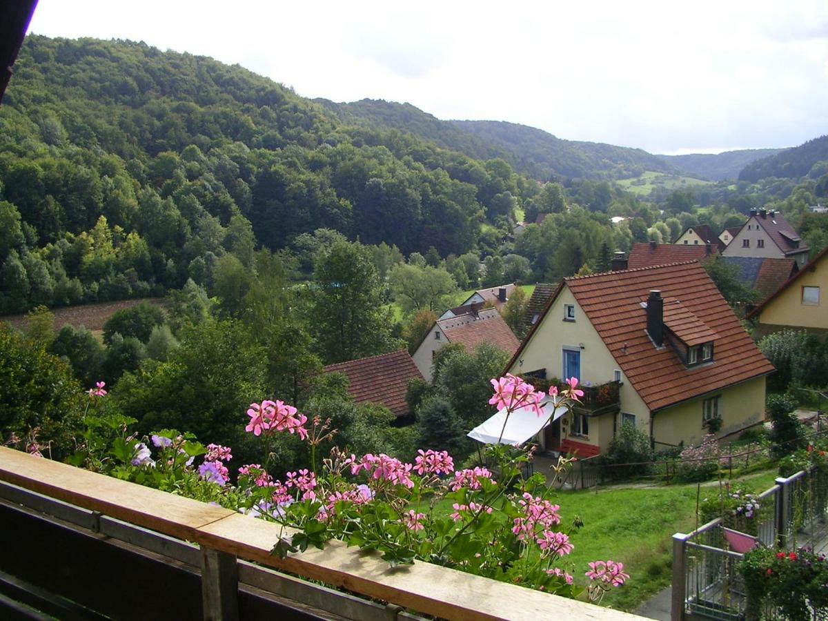 Ferienwohnungen Porisch Egloffstein Bagian luar foto